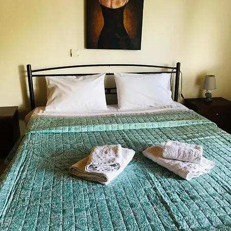 Apartment Adonis Loutraki (Pella)