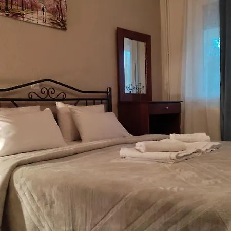 Apartment Adonis *
