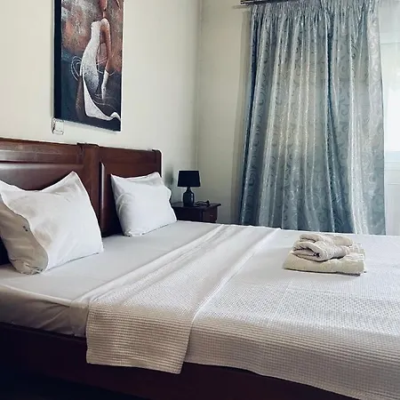 Adonis Apartament Káto Loutrákion