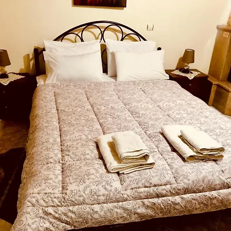 Apartament Adonis Káto Loutrákion