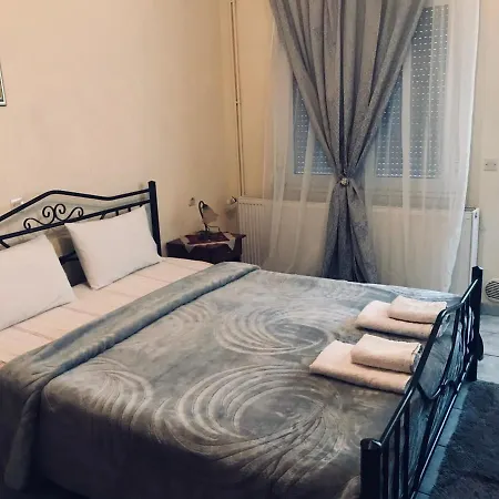 Apartament Adonis Káto Loutrákion