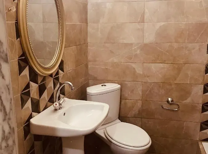 Adonis Káto Loutrákion