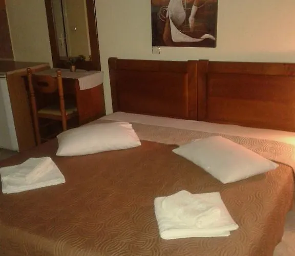 Adonis 公寓 Káto Loutrákion