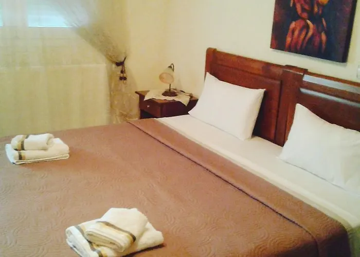 Adonis * Káto Loutrákion