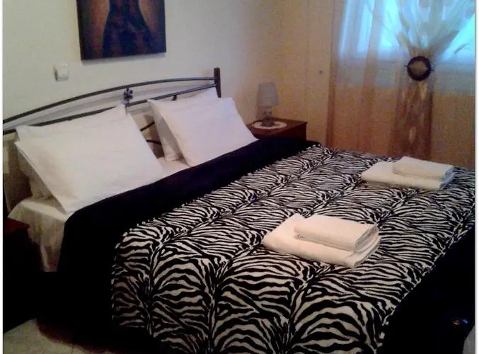 Adonis 公寓 Káto Loutrákion